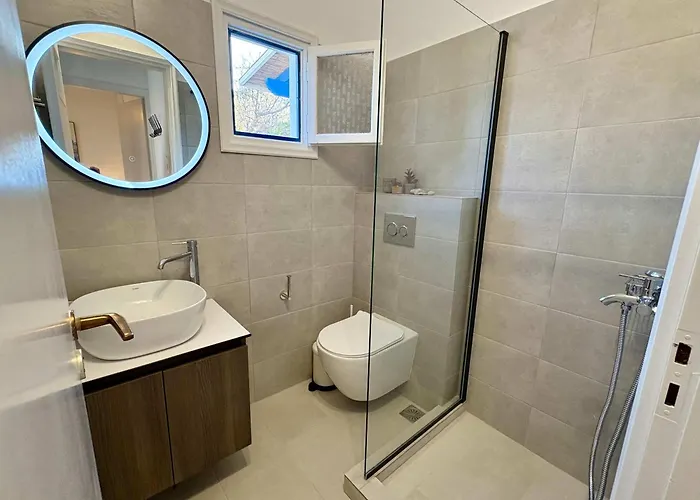 Origins Ii Calm Near & Taverns شقة *