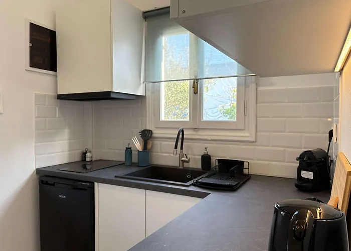 Origins Ii Calm Near & Taverns Писо-Ливади